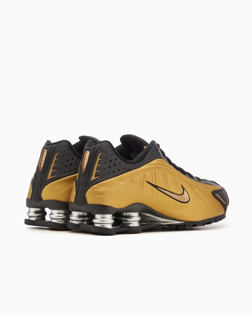 Nike Women s Shox R4 Golden AR3565 005 FOOTDISTRICT