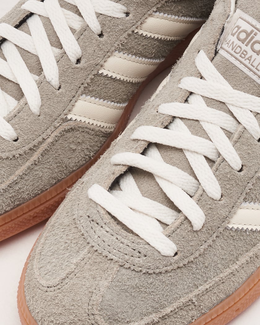 adidas Originals Women s Handball Spezial Grau IG1966 FOOTDISTRICT