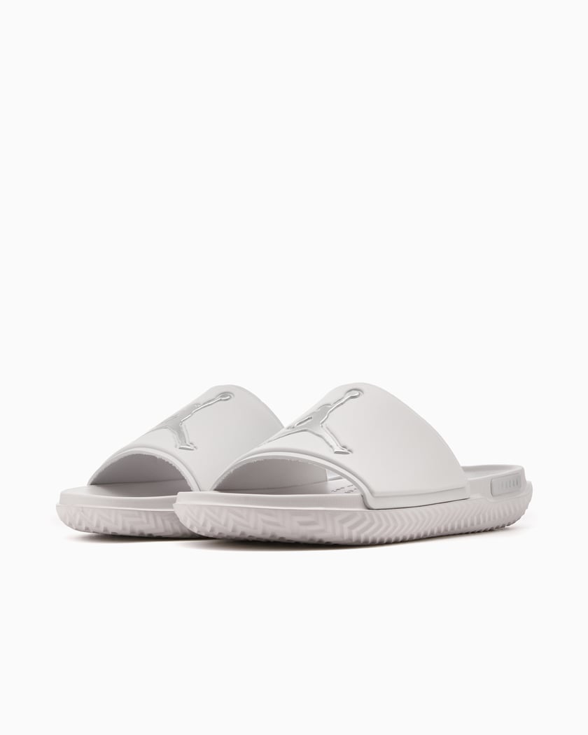 Jordan Jumpman Slide WeiB FQ1598 002 FOOTDISTRICT