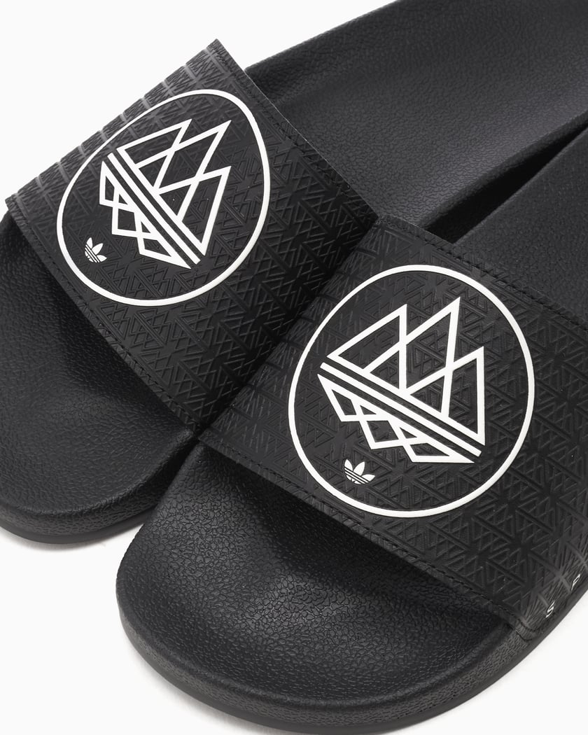 Adilette spezial on sale