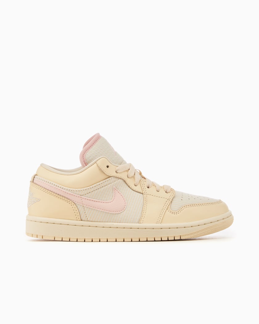 Air Jordan Women's Low SE Beige FQ1925-100 FOOTDISTRICT