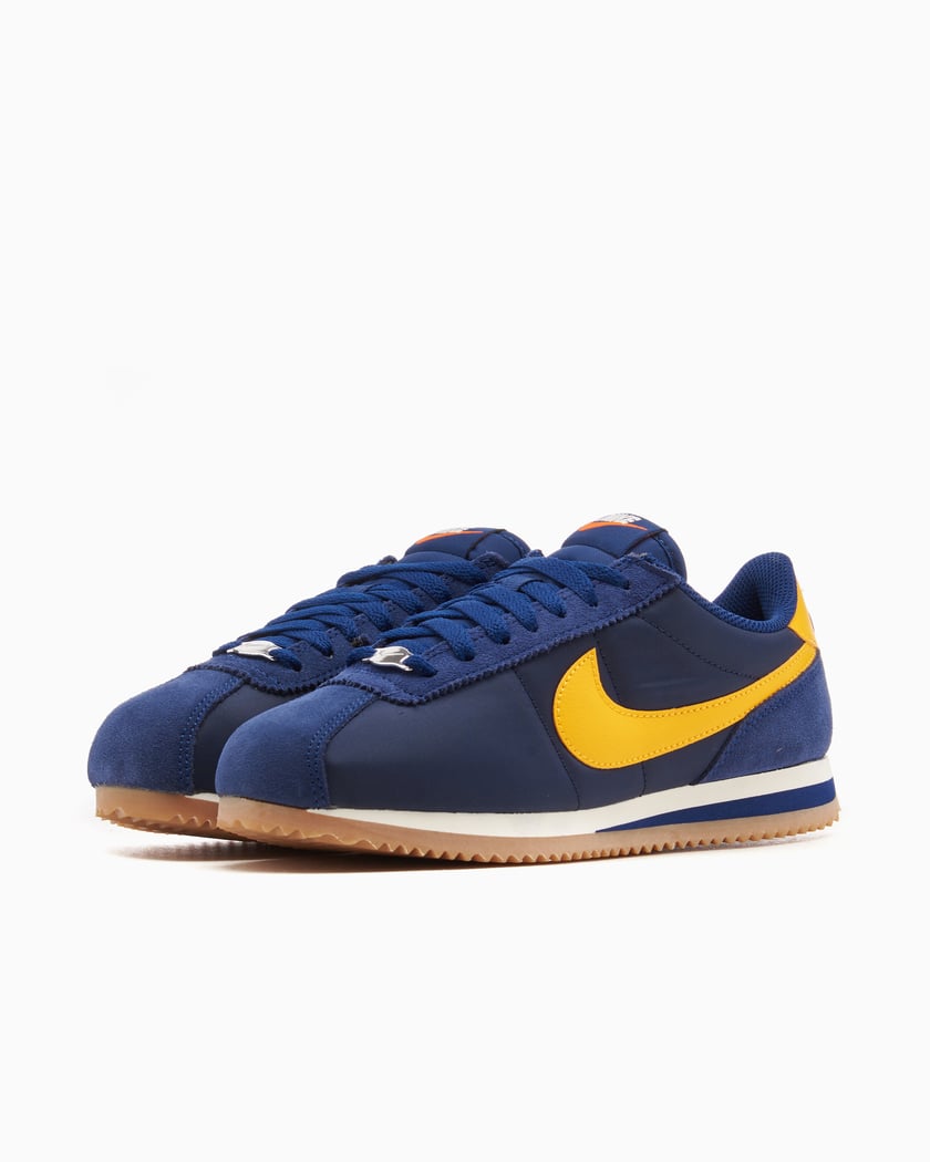 Nike Women s Cortez TXT Blauw DZ2795 403 FOOTDISTRICT