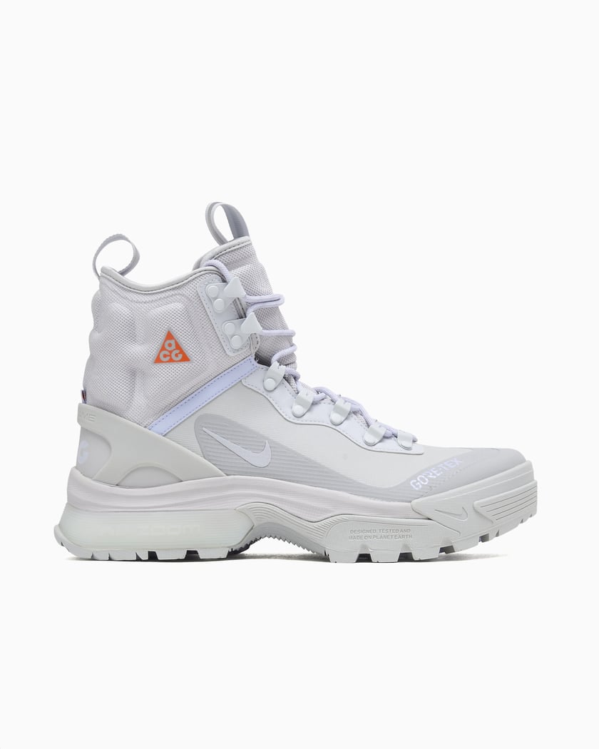 women's acg nike boots