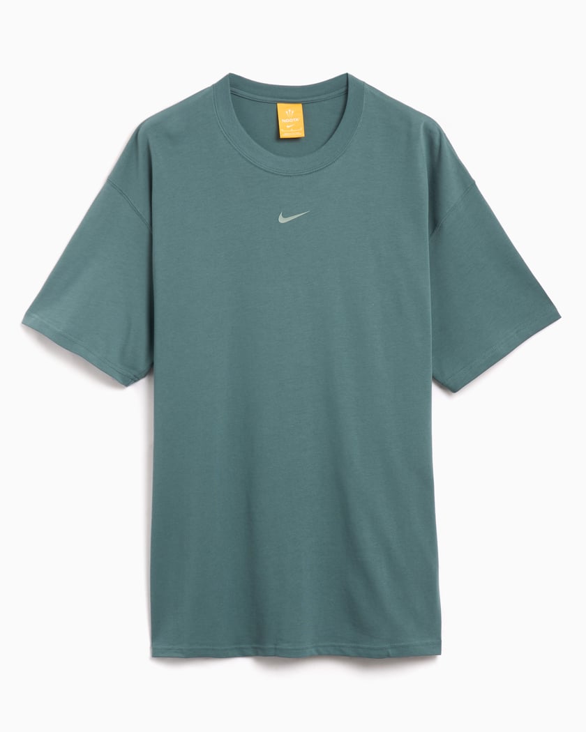 Army green nike shirt discount