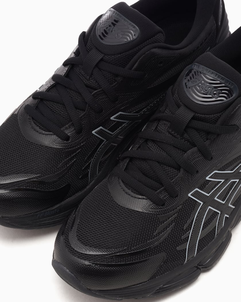 ASICS Gel Quantum 360 VIII Preto 1203A305 001 FOOTDISTRICT