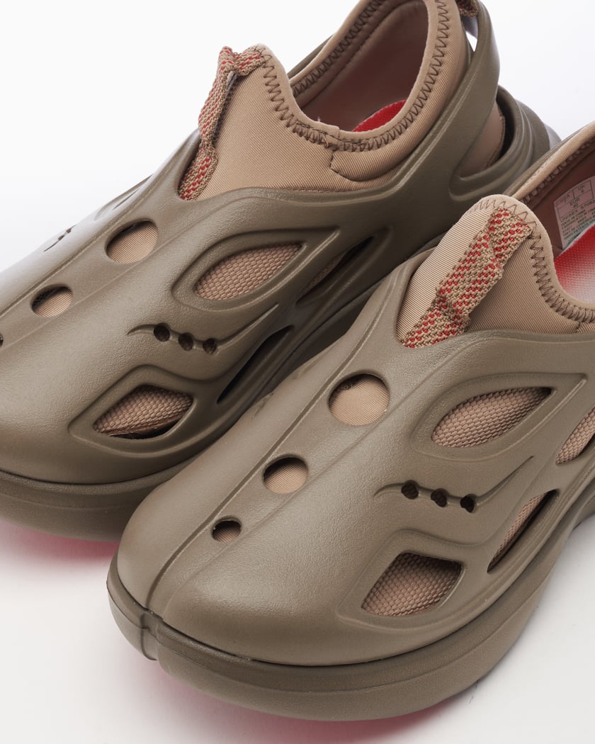 Saucony triumph 8 hombre marron on sale