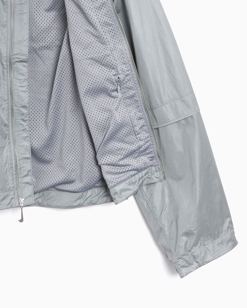 Nike x Jacquemus Unisex Track Jacket Gray FV5697-073 Nike x Jacquemus Unisex Track Jacket Gray FV5697-073