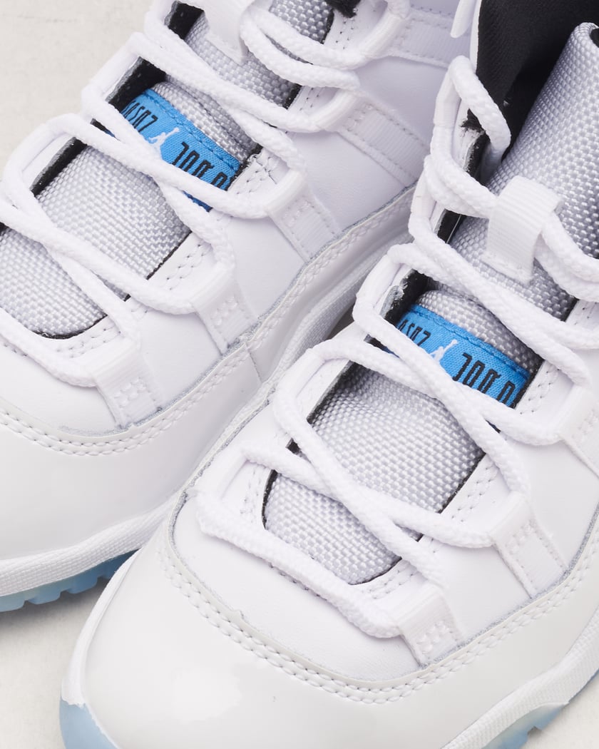Jordan 11 ps top