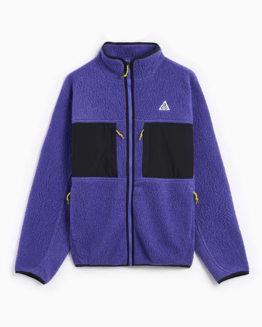 Nike ACG Arctic Wolf Men s Jacket Purple FN0372 510 FOOTDISTRICT