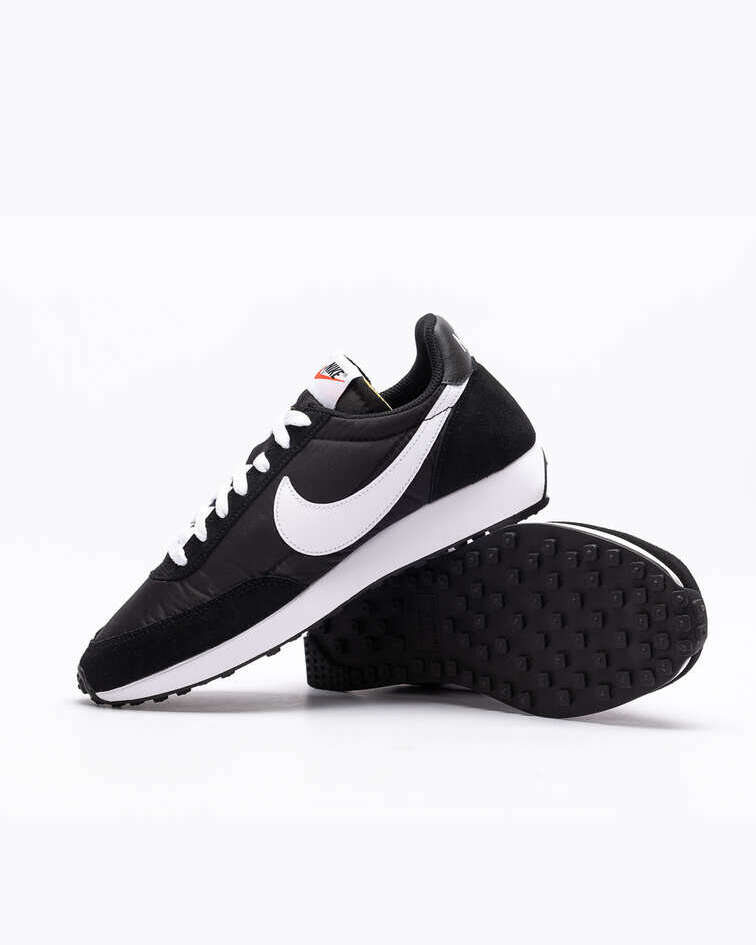 Air tailwind 79 black sale