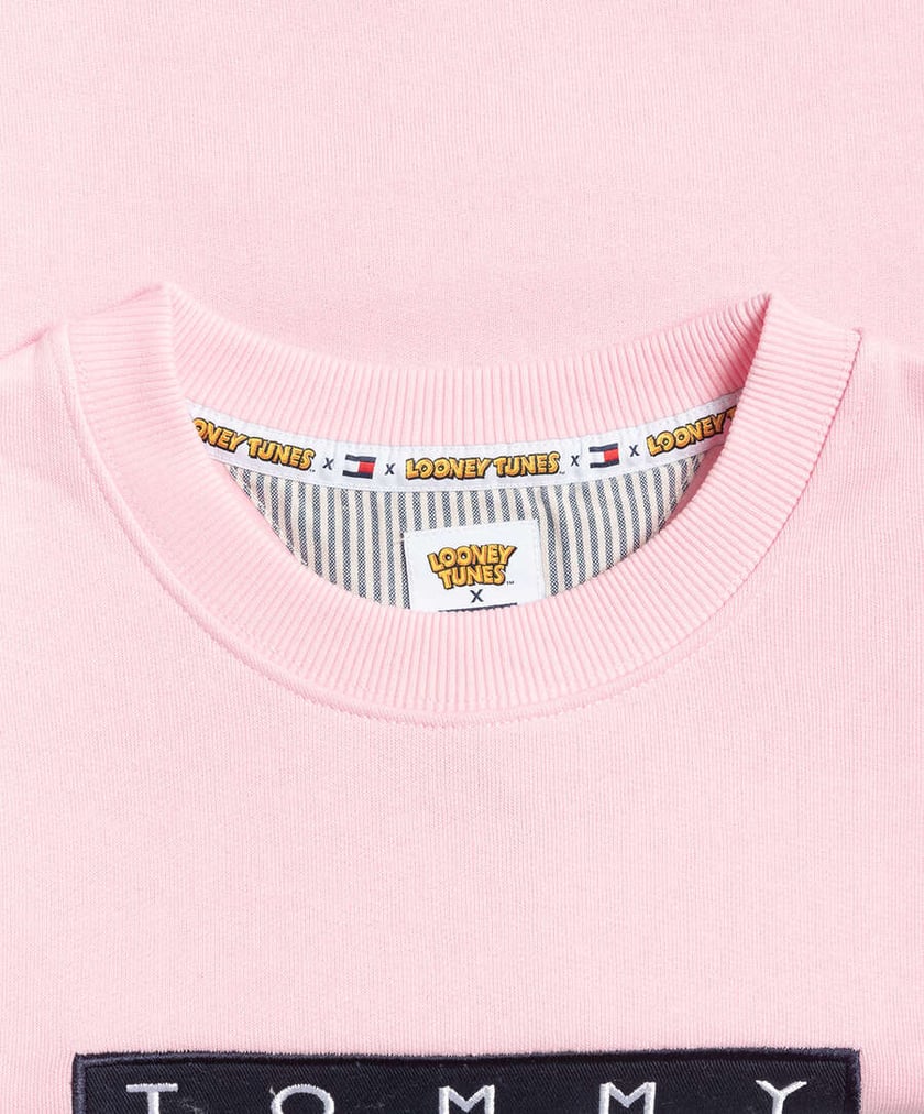 Tommy jeans looney hotsell tunes sweatshirt