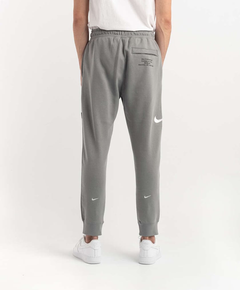 Survetement nike swoosh deals