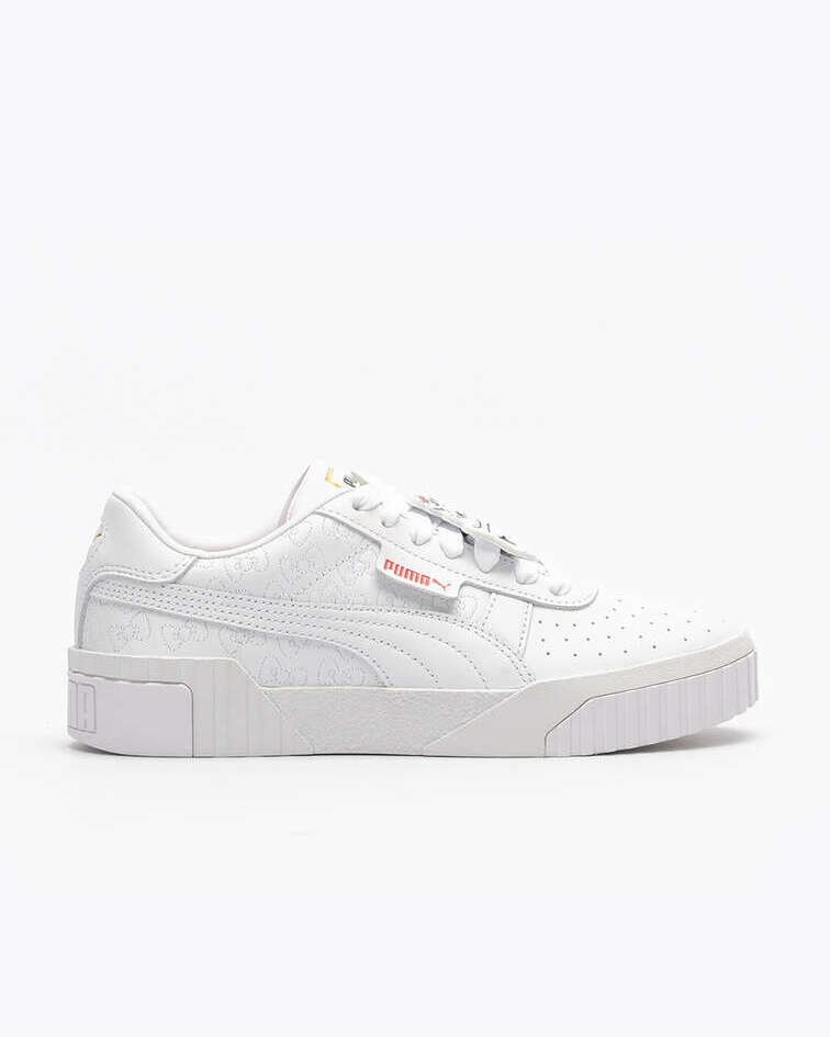 Hello kitty pumas on sale