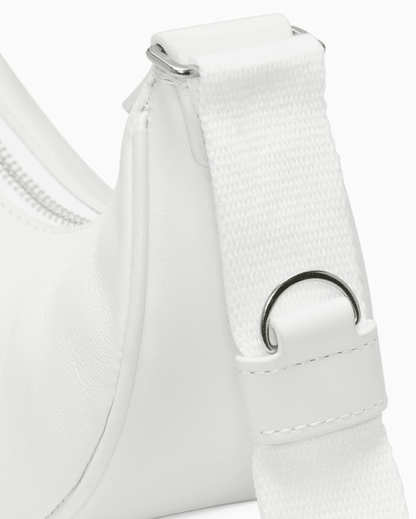 NIKE × JACQUEMUS クロスボディバック 新品 白 - メルカリ