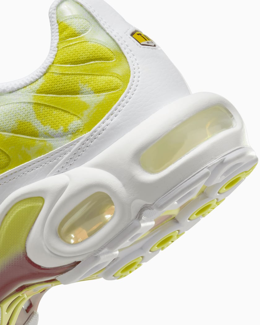 Lemon yellow air max 2025 plus