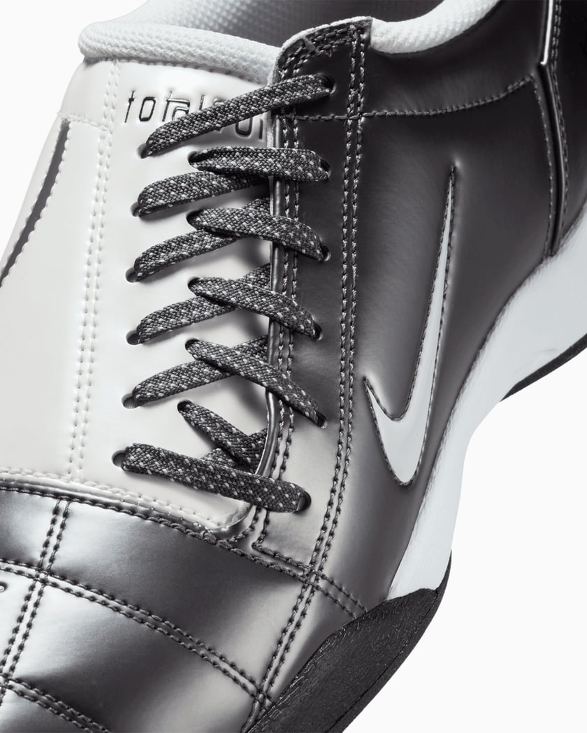 Nike Total 90 Silver colored HQ2851-001 | FOOTDISTRICT