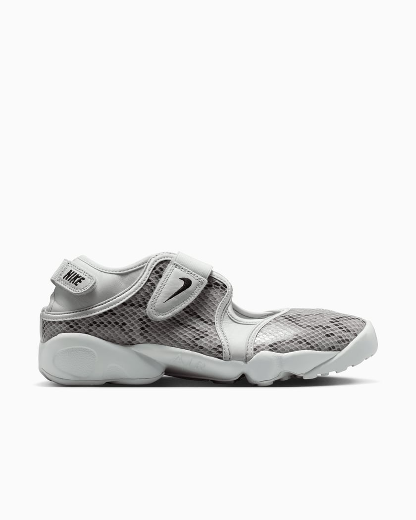 Nike Women's Air Rift 