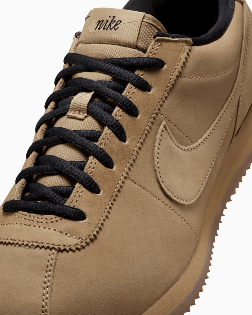 nike cortez basic sneakers