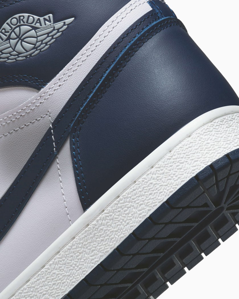 Air Jordan 1 High 85