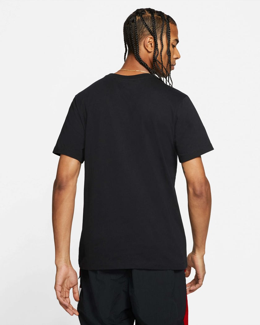 Nike dubai deals shirt