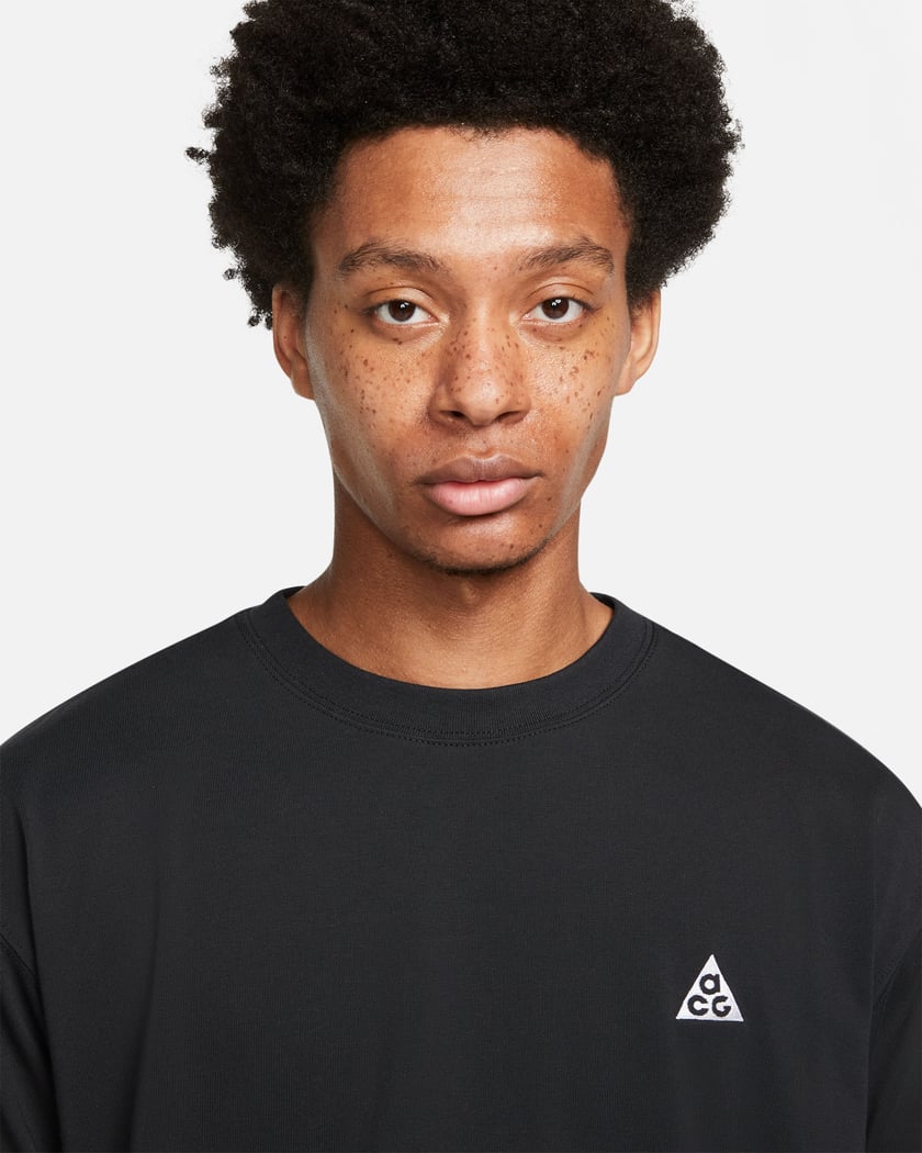 Nike ACG Men's T-Shirt Black DJ3642-010 | FOOTDISTRICT