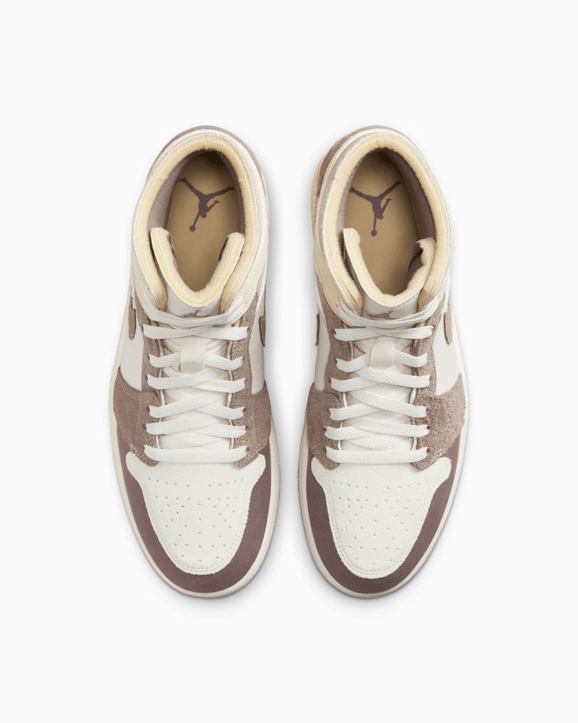 Air Jordan 1 Mid SE Craft Inside Out Marron DM9652 102 FOOTDISTRICT