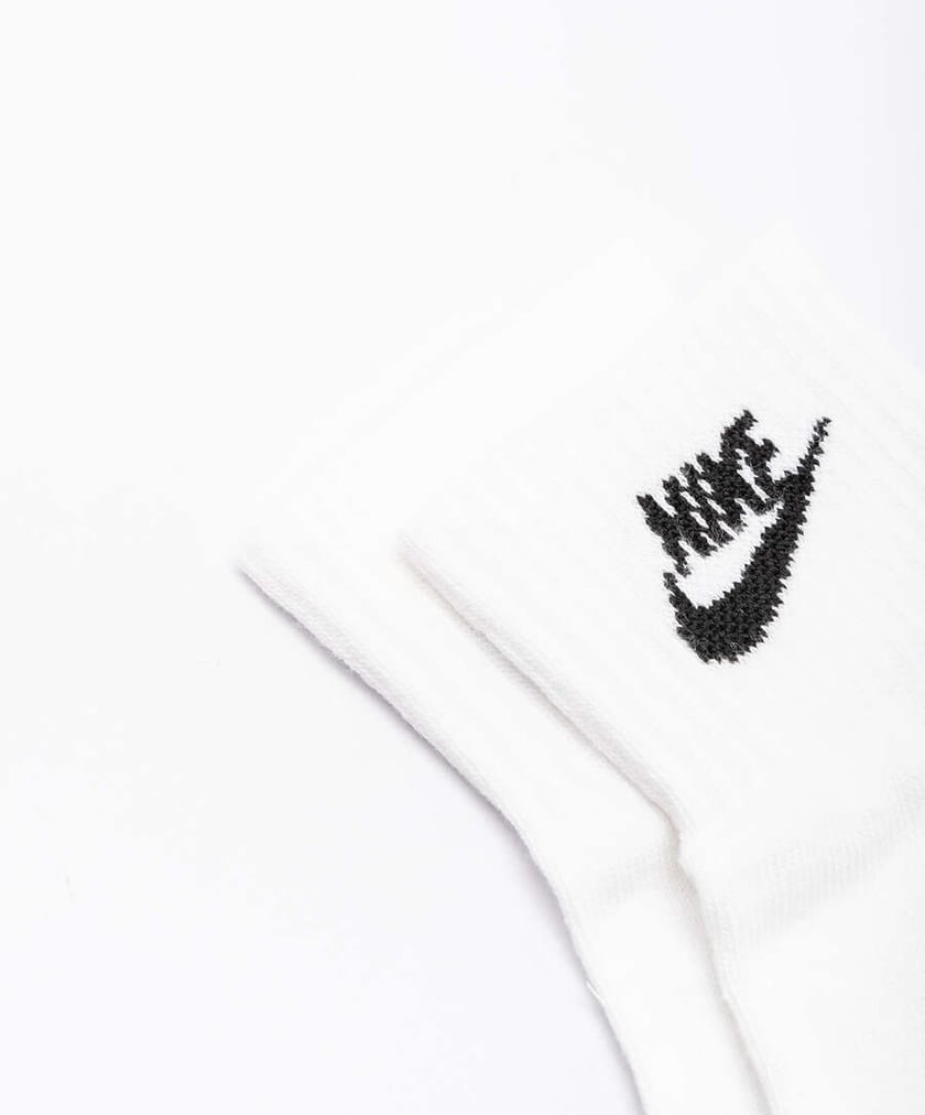 nike essential socks white