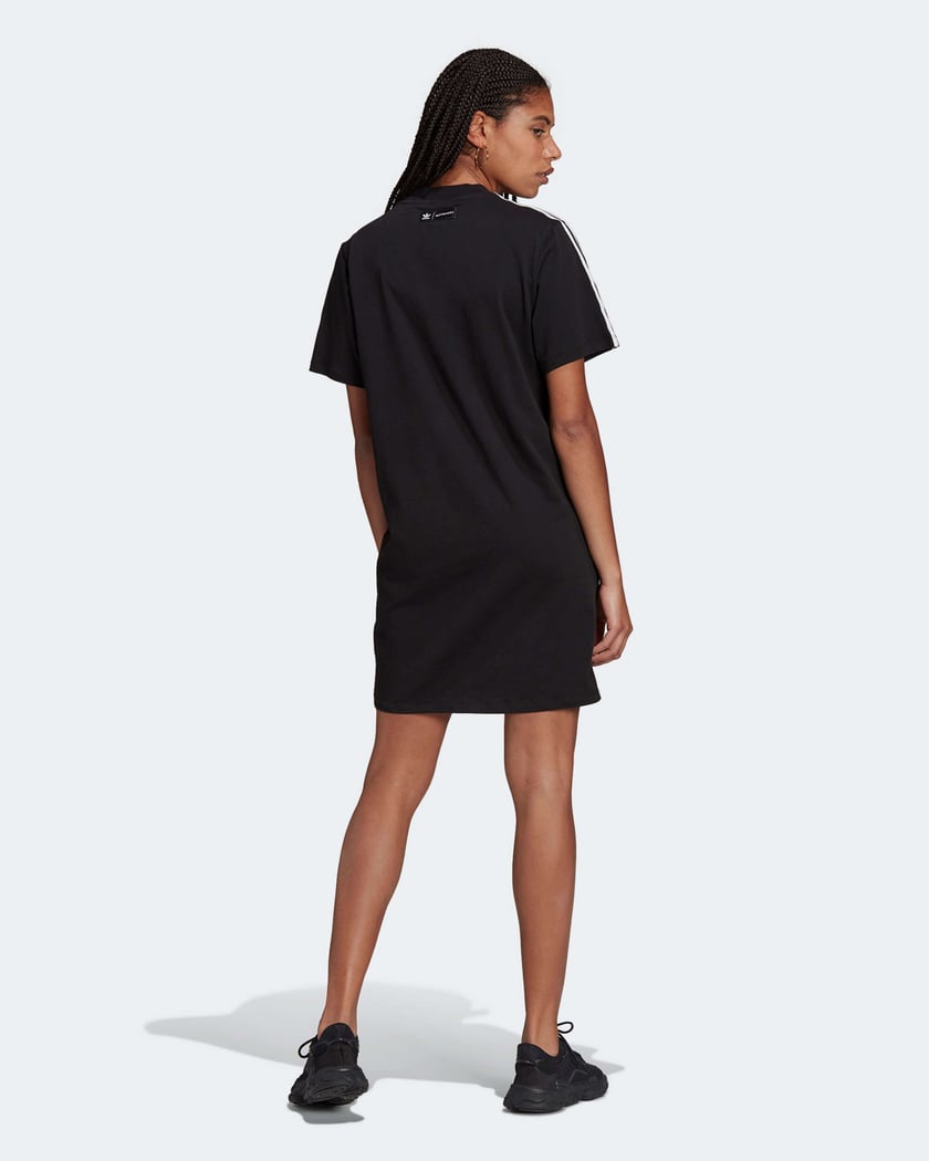 Adidas t cheap shirt kleid
