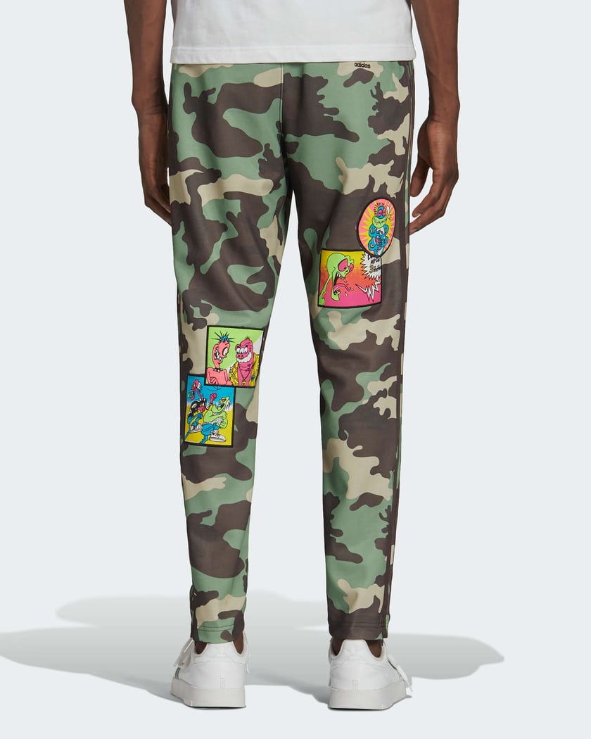 adidas x Jeremy Scott Men s Track Pants Verde H53372 FOOTDISTRICT