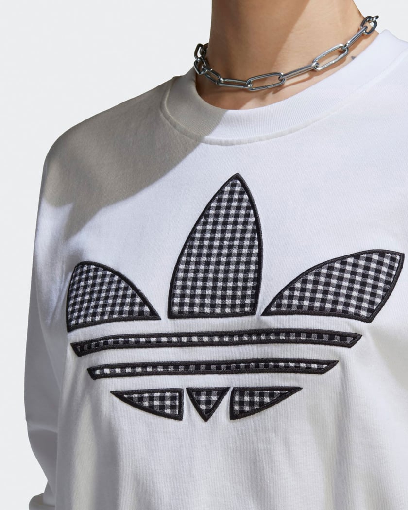 adidas Trefoil Women s Oversized Sweatshirt Bianco HB9443 FOOTDISTRICT