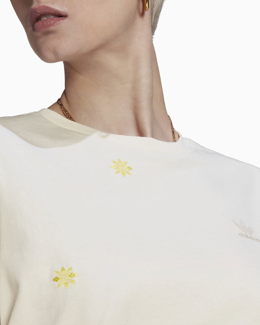 Adidas oversized shop t shirt womens