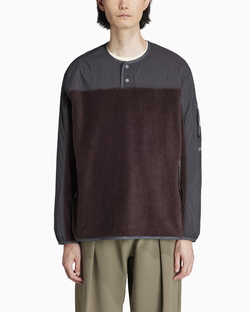 adidas® Terrex x Gray Brown, Buy Wander at FOOTDISTRICT HZ0674| And Layer Mid Men\'s Online XPLORIC Sweatshirt