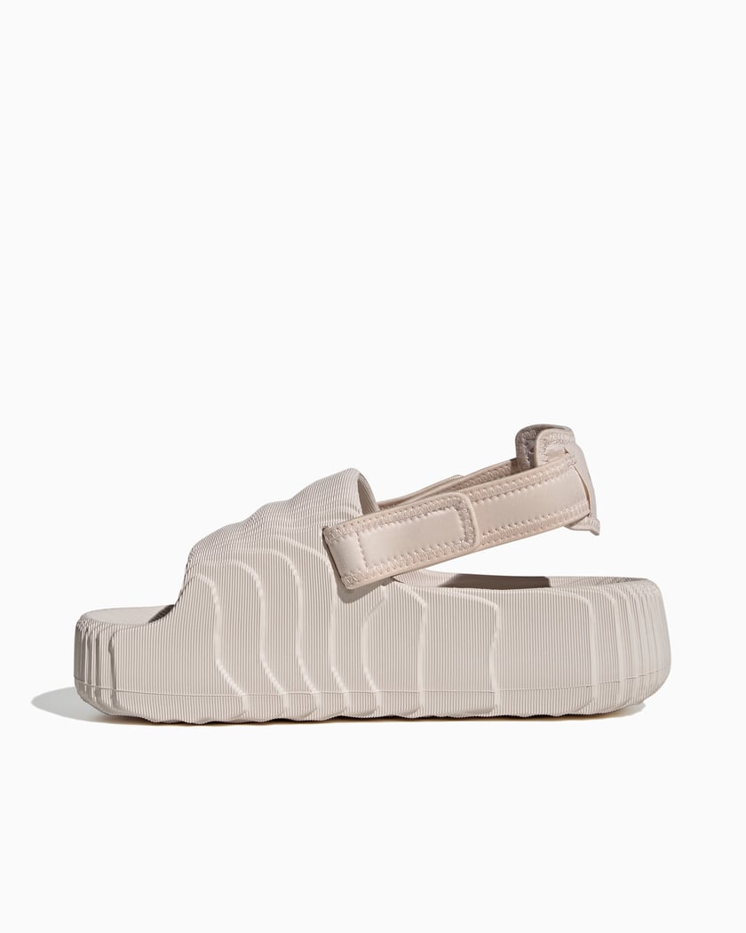 Sandalia adilette feminina cheap