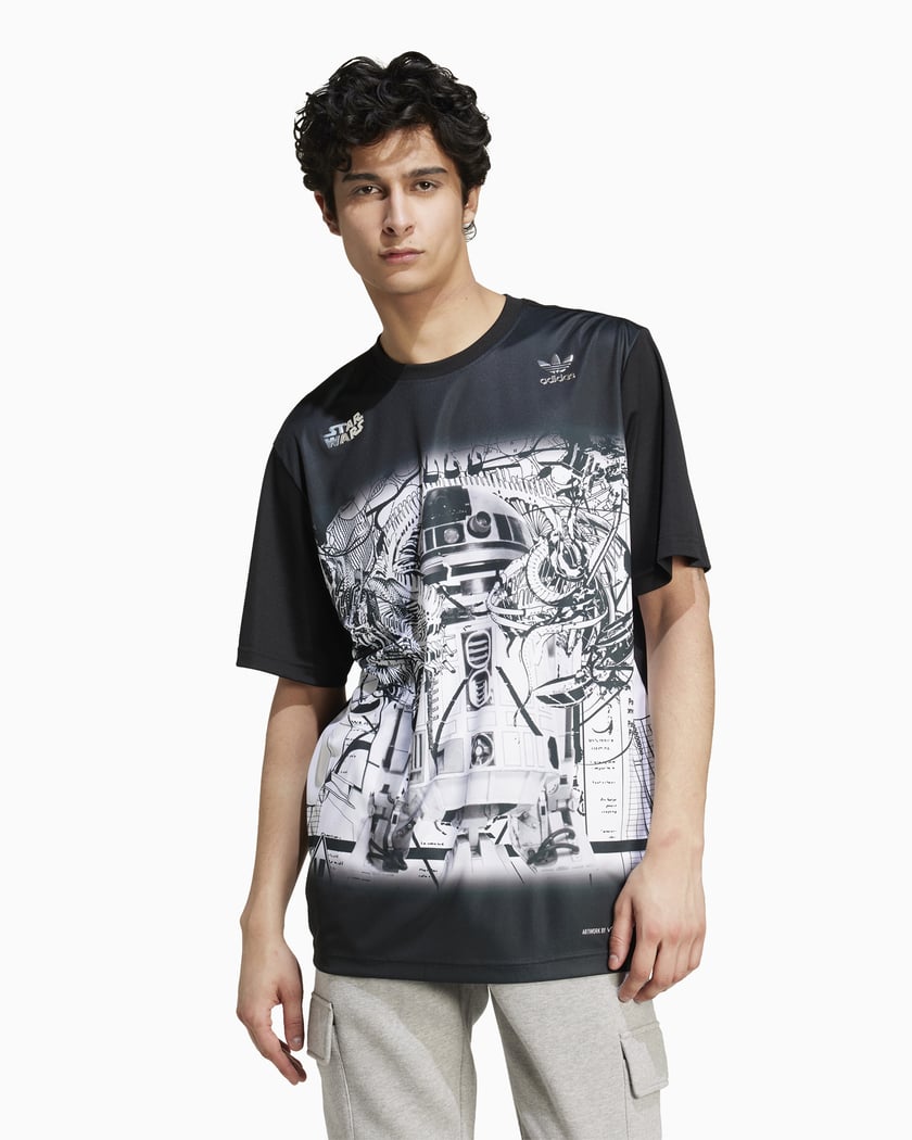 adidas Originals x Star Wars x Nanzuka R2 D2 Men s T Shirt Black IV9469 FOOTDISTRICT