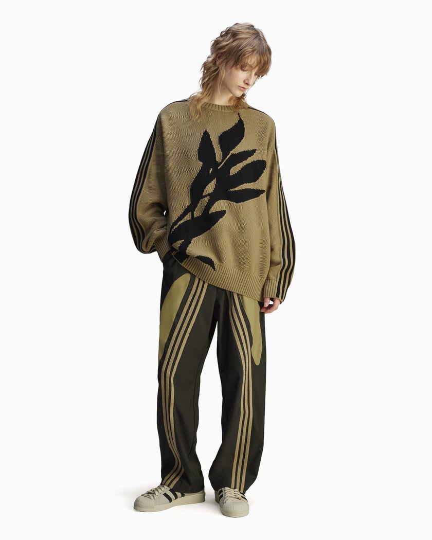 flag logo knit – YZ