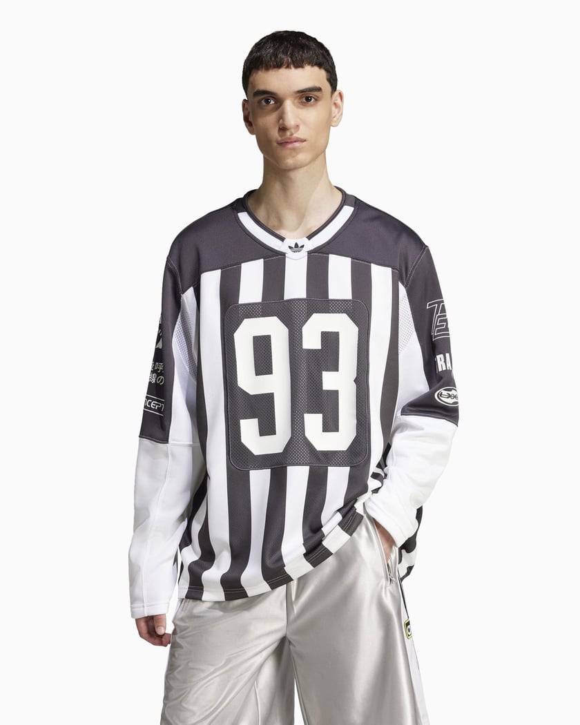 Adidas originals since 1949 t shirt clearance