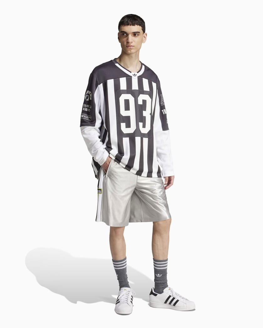 adidas Originals Adilenium Team 93 Men s T Shirt Negro JM4943 FOOTDISTRICT